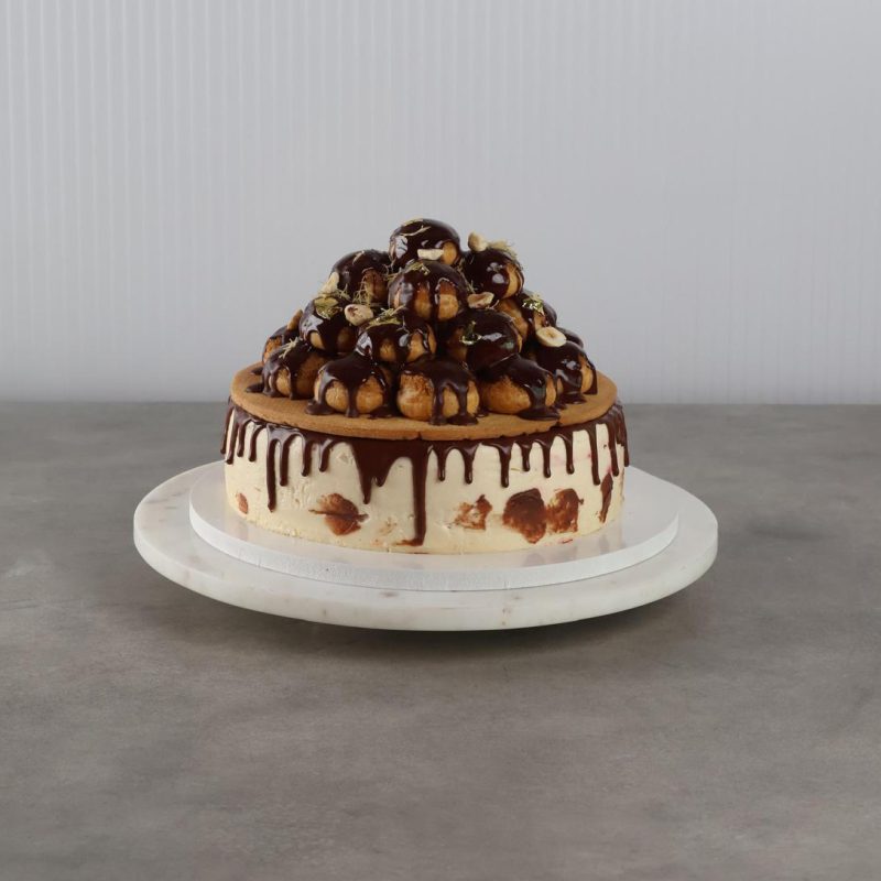 Profitorole Chocolate Cheesecake